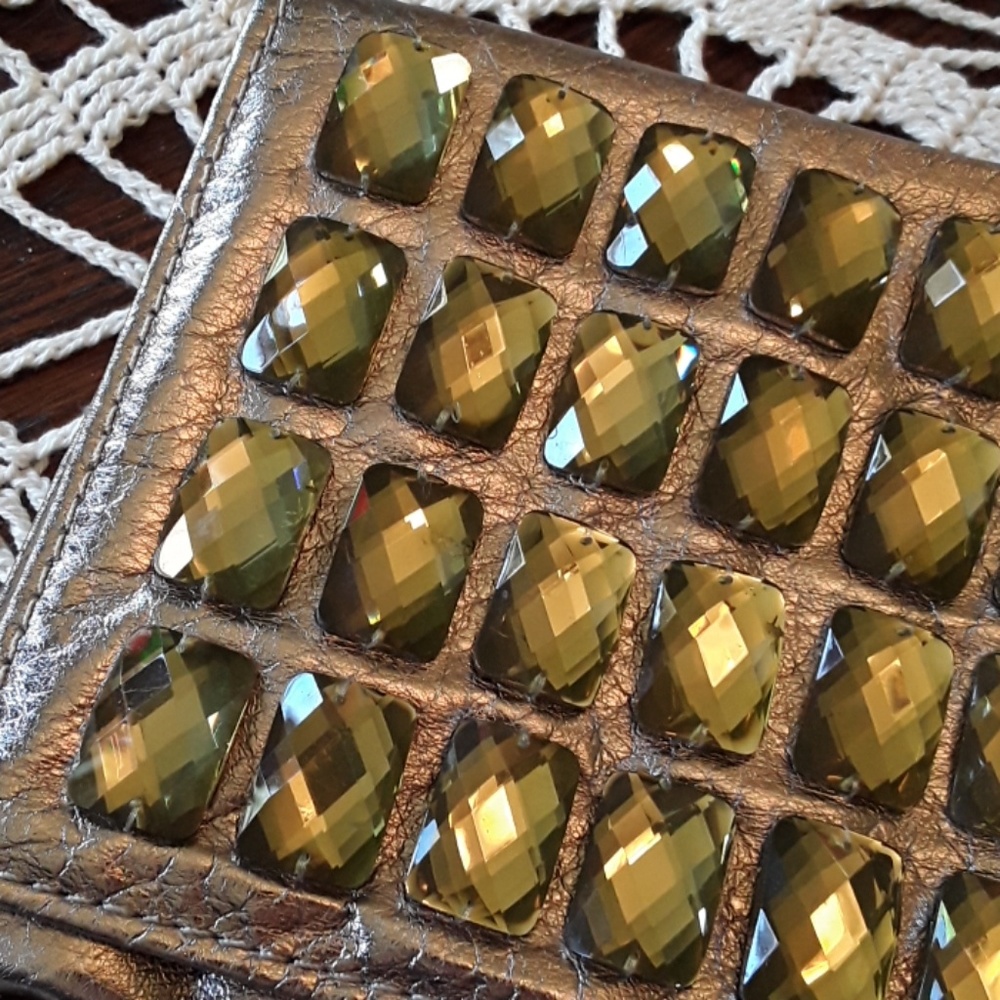 Multi Beaded Gold deux lux Clutch